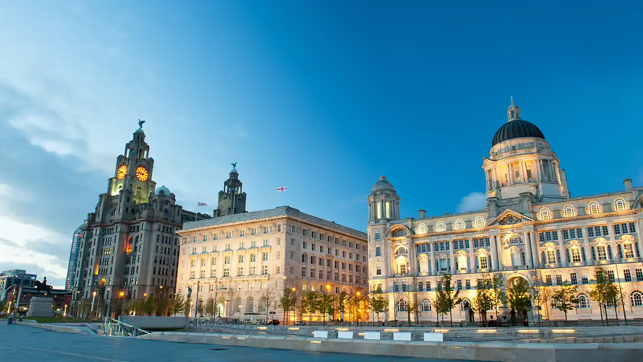 Tour by Rail with Liverpool Stadium