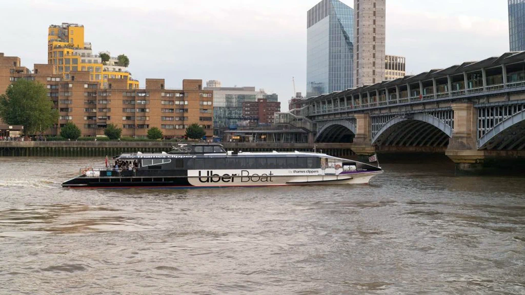 UBER BOAT