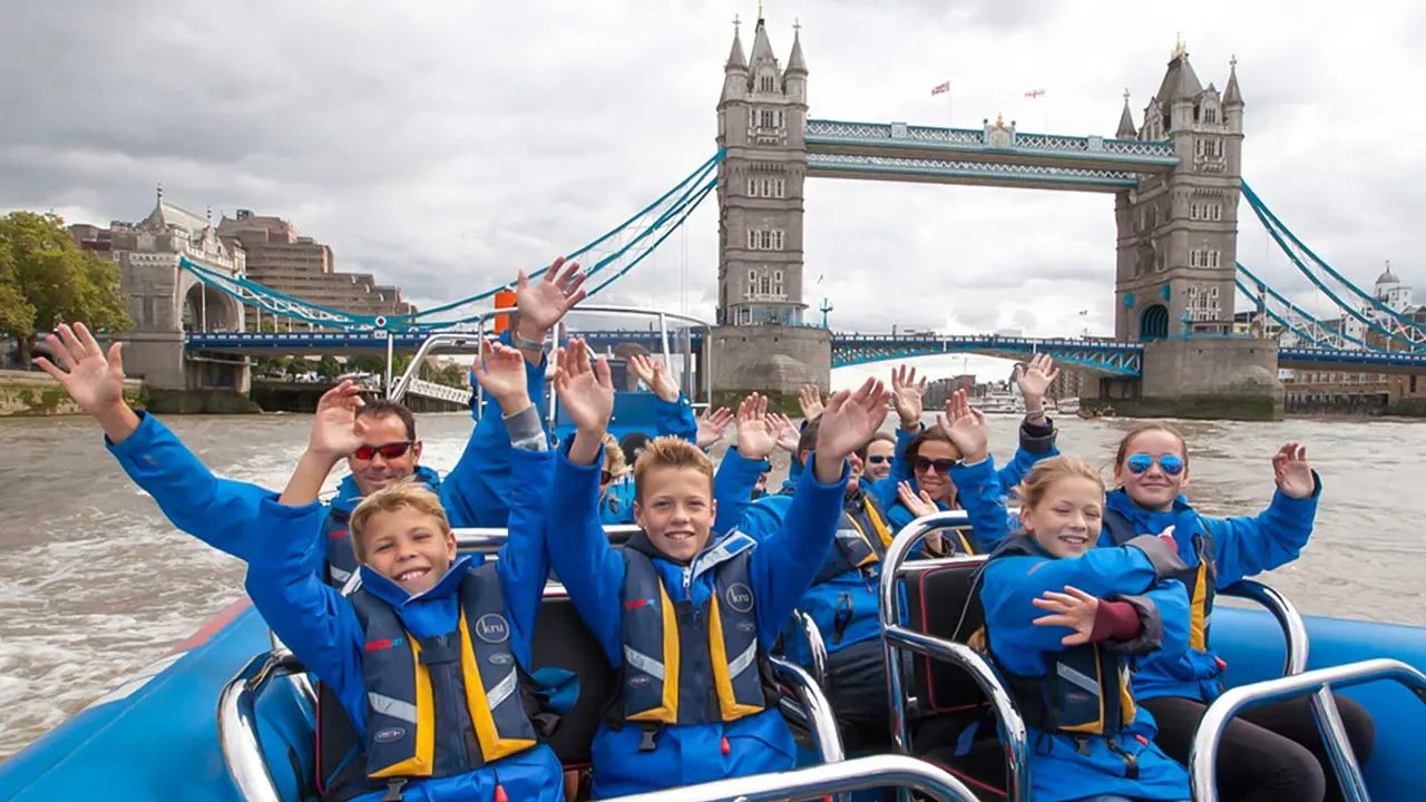 Thames Speed Boat