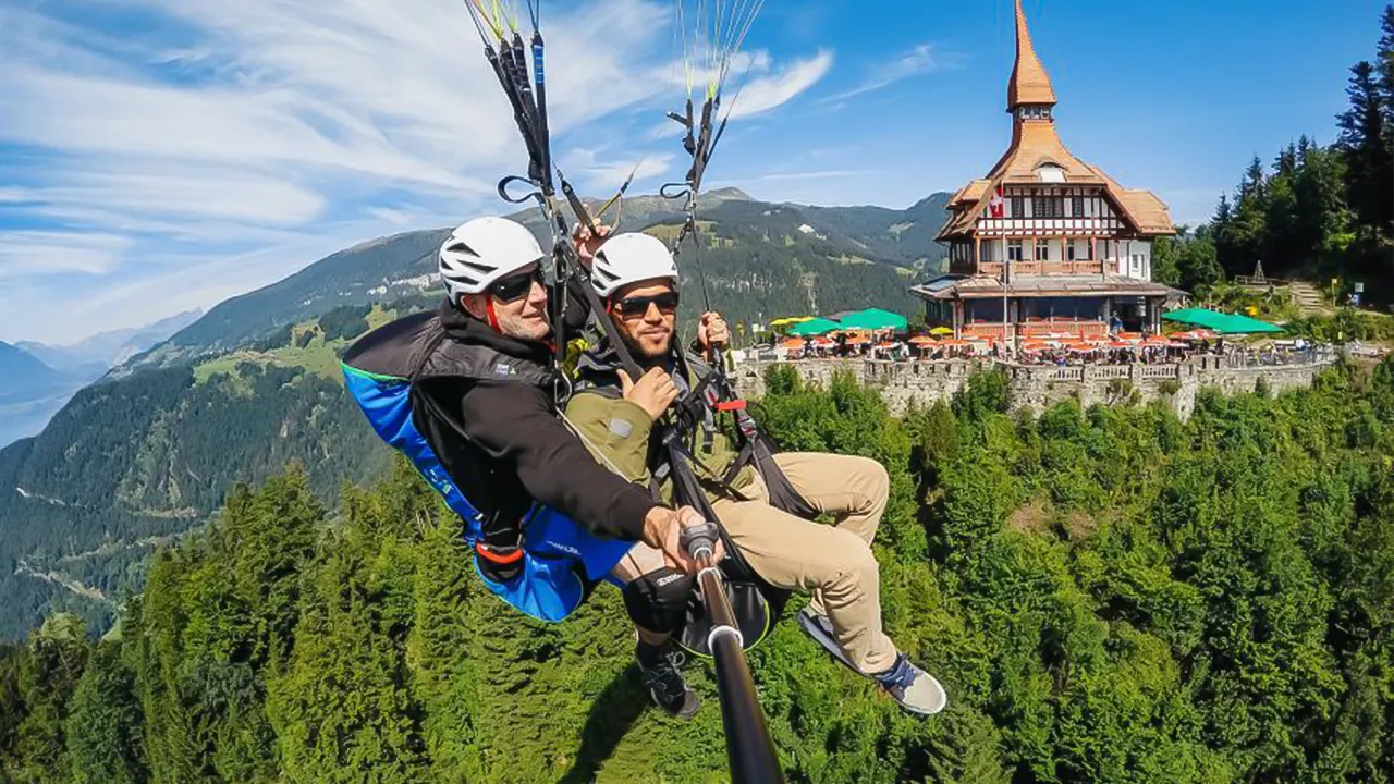 Paragliding aviation