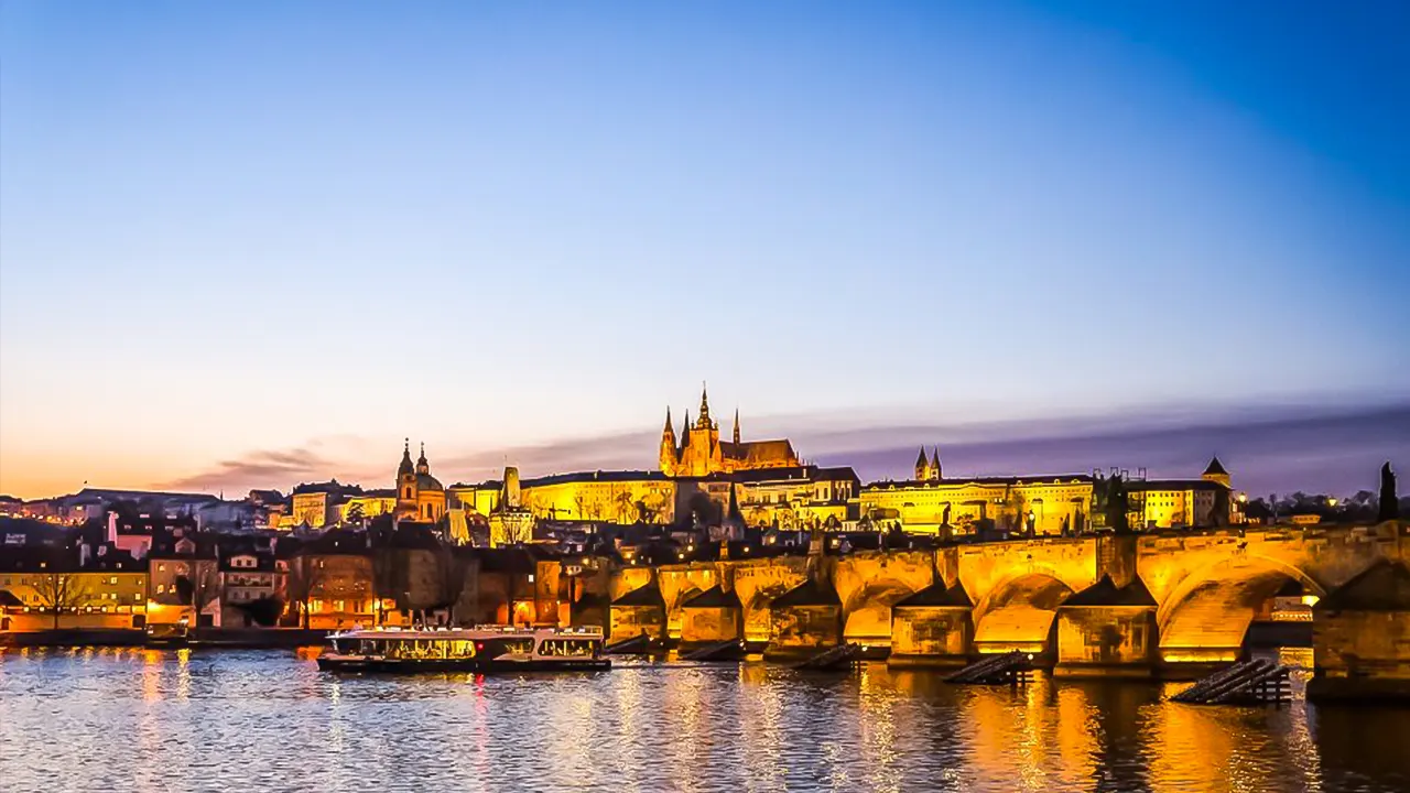 Prague 50-Minute Sightseeing Evening Cruise