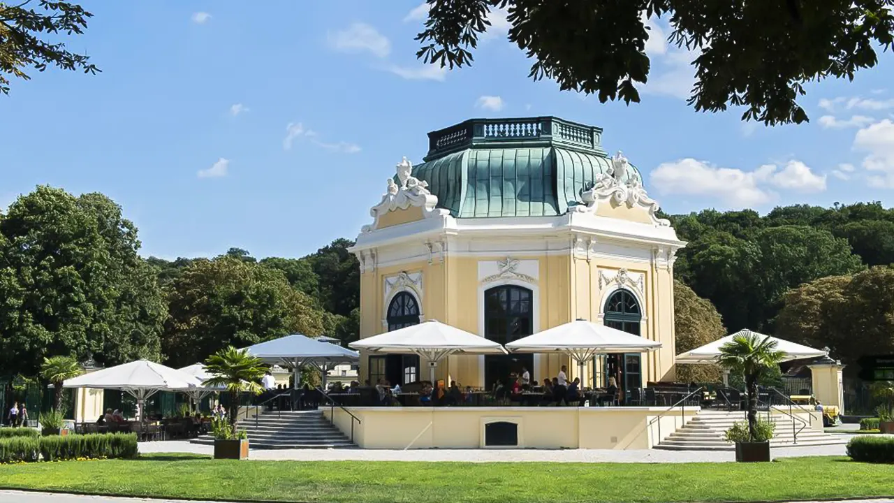 Skip-the-line Tickets for Schönbrunn Zoo