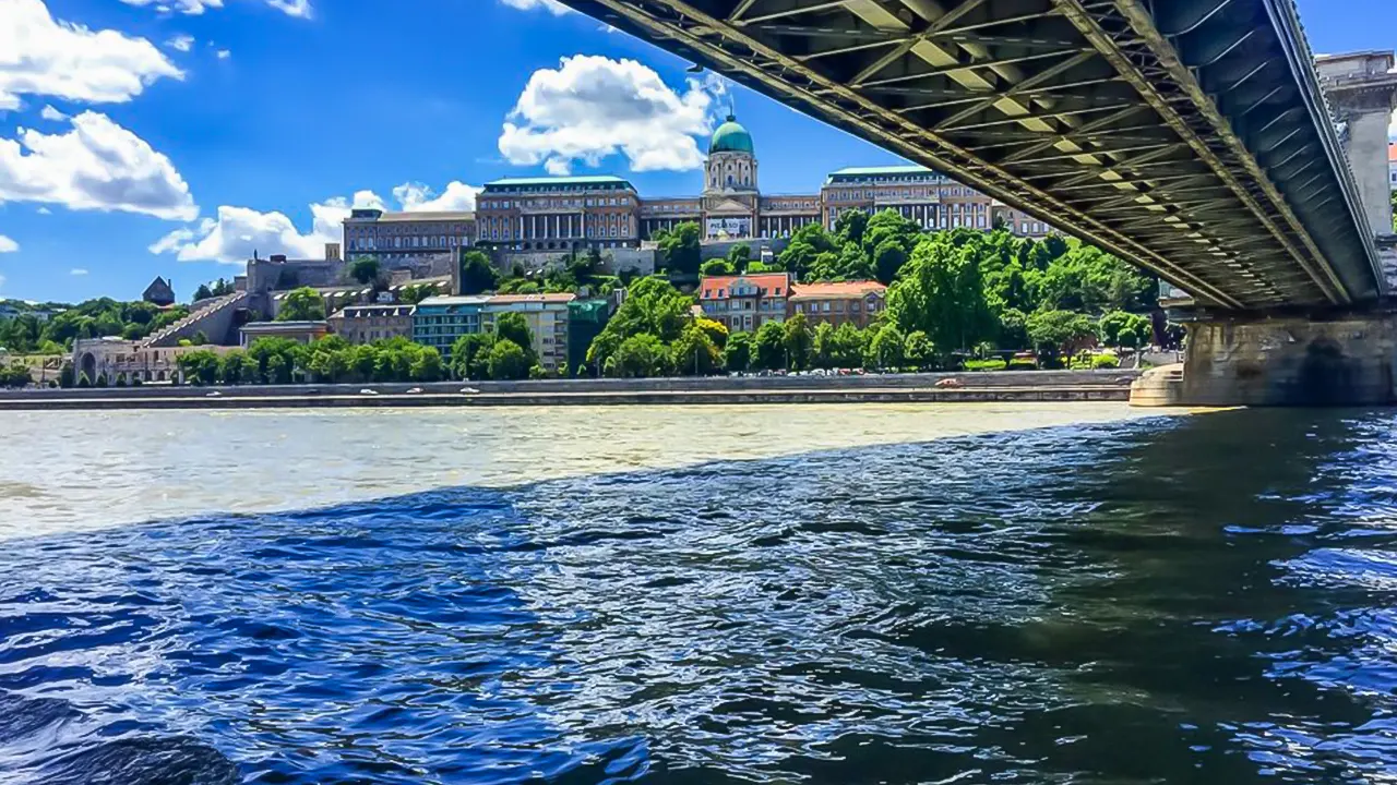 Daytime Sightseeing Boat Cruise