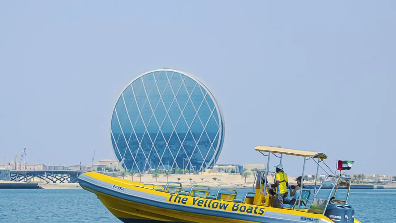 Guided Speedboat Sightseeing Tour