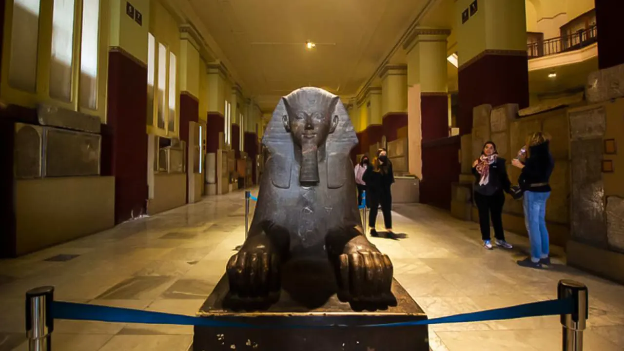 Half a day in the private Egyptian Museum with a tour guide