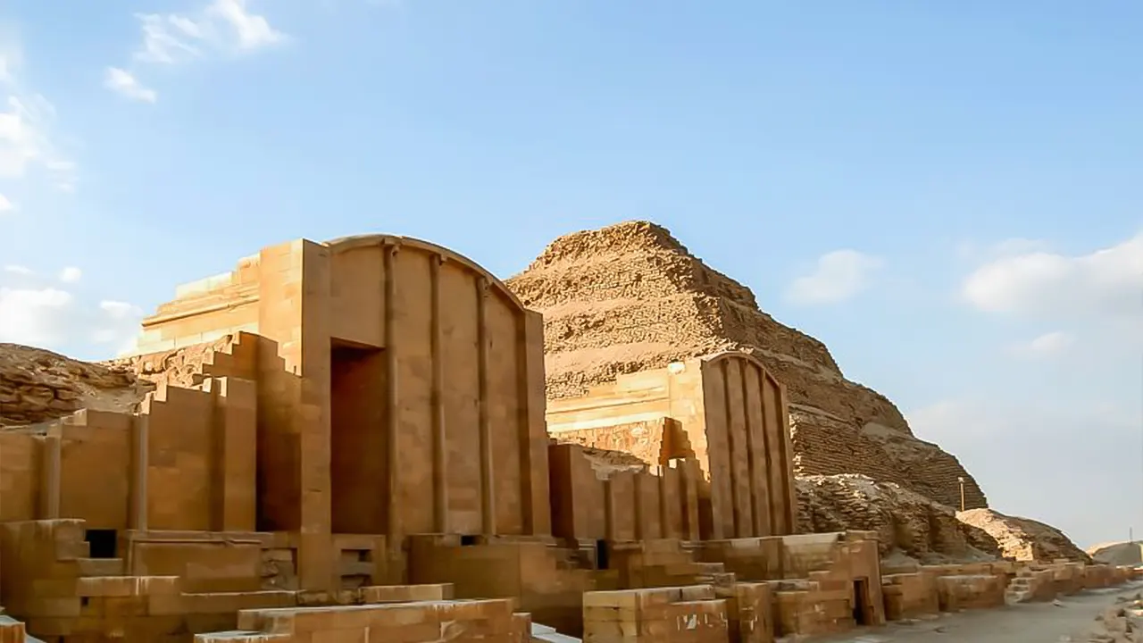 Pyramids and Saqqara Lunch Tour