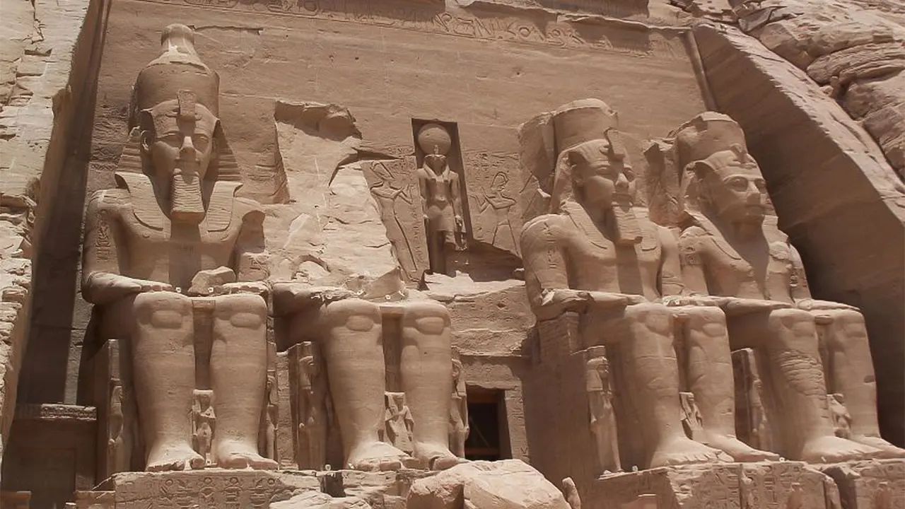 Abu Simbel Temple with transitions