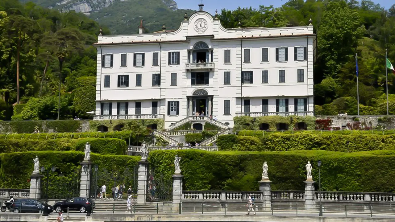 Cruise on Lake Como with visits