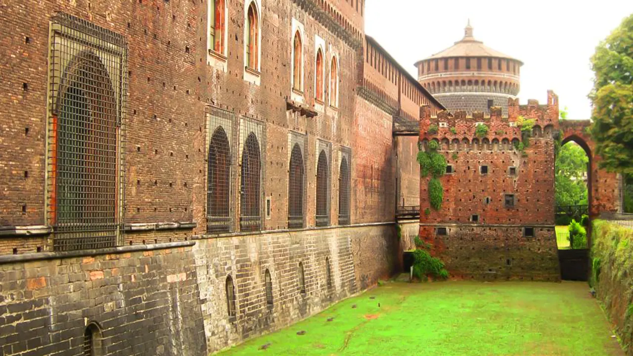 Sforza Castle and Michelangelo's Pietà Rondanini Tour