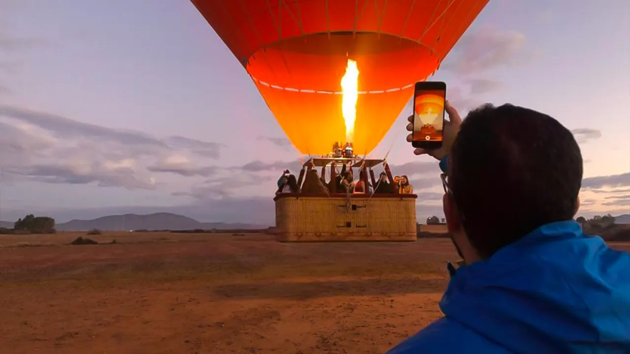 Hot Air Balloon Ride with Breakfast