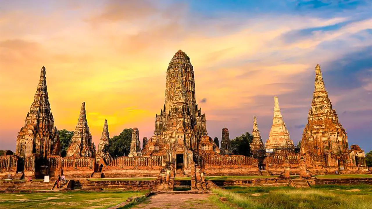 Excursion in Ayutthaya Historical Park