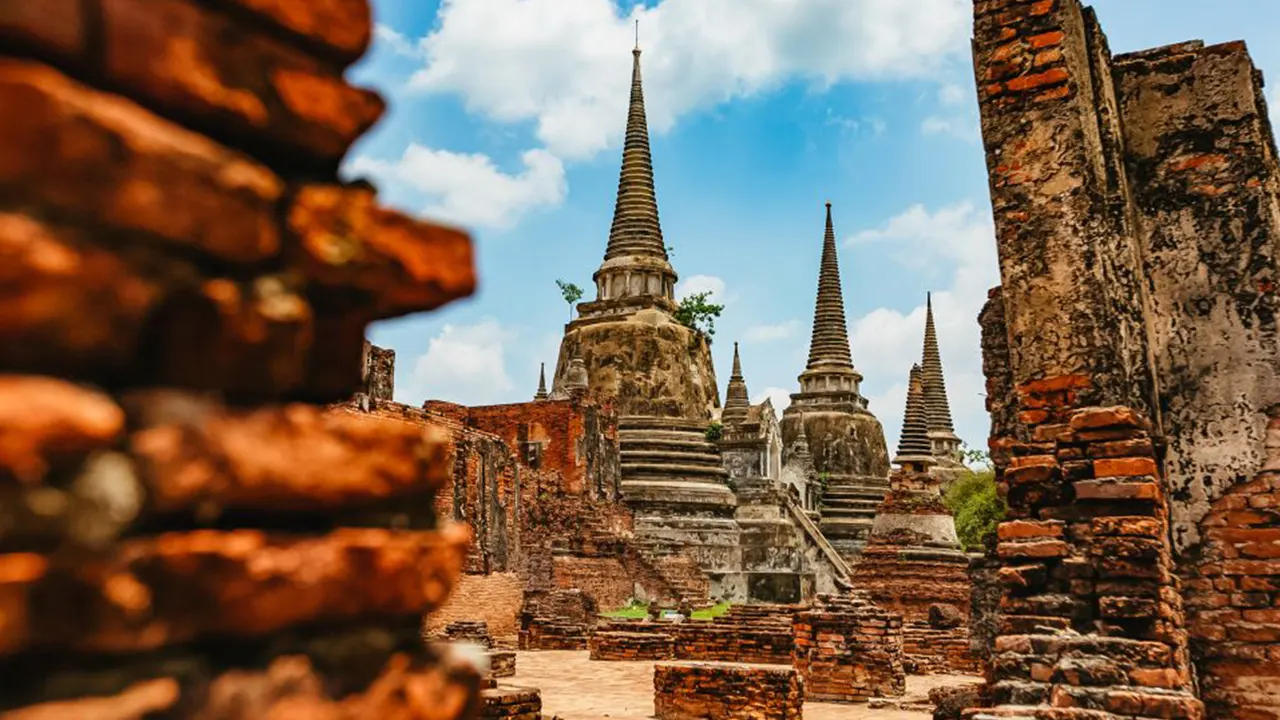 Ayutthaya temples with lunch