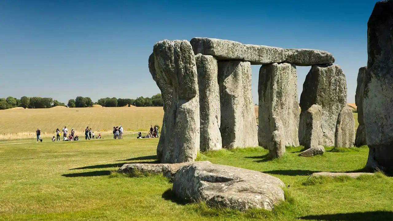 SIMPLY STONEHENGE TOUR