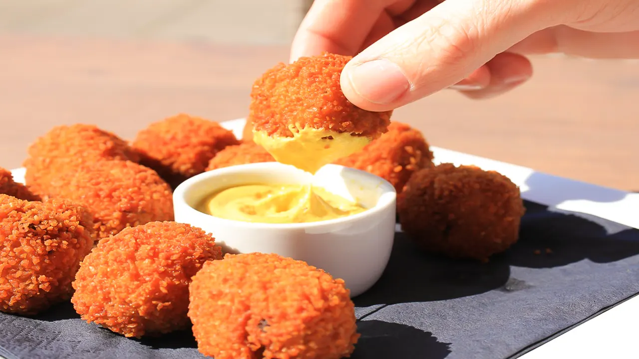 Dutch Bitterballen and Croquette Tasting