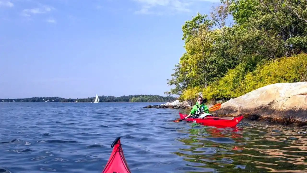 Kayak, Vika and sauna