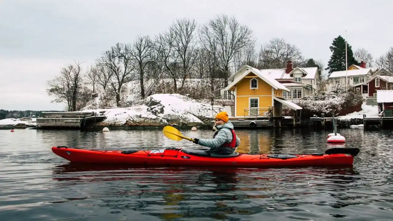 Kayak, Vika and sauna