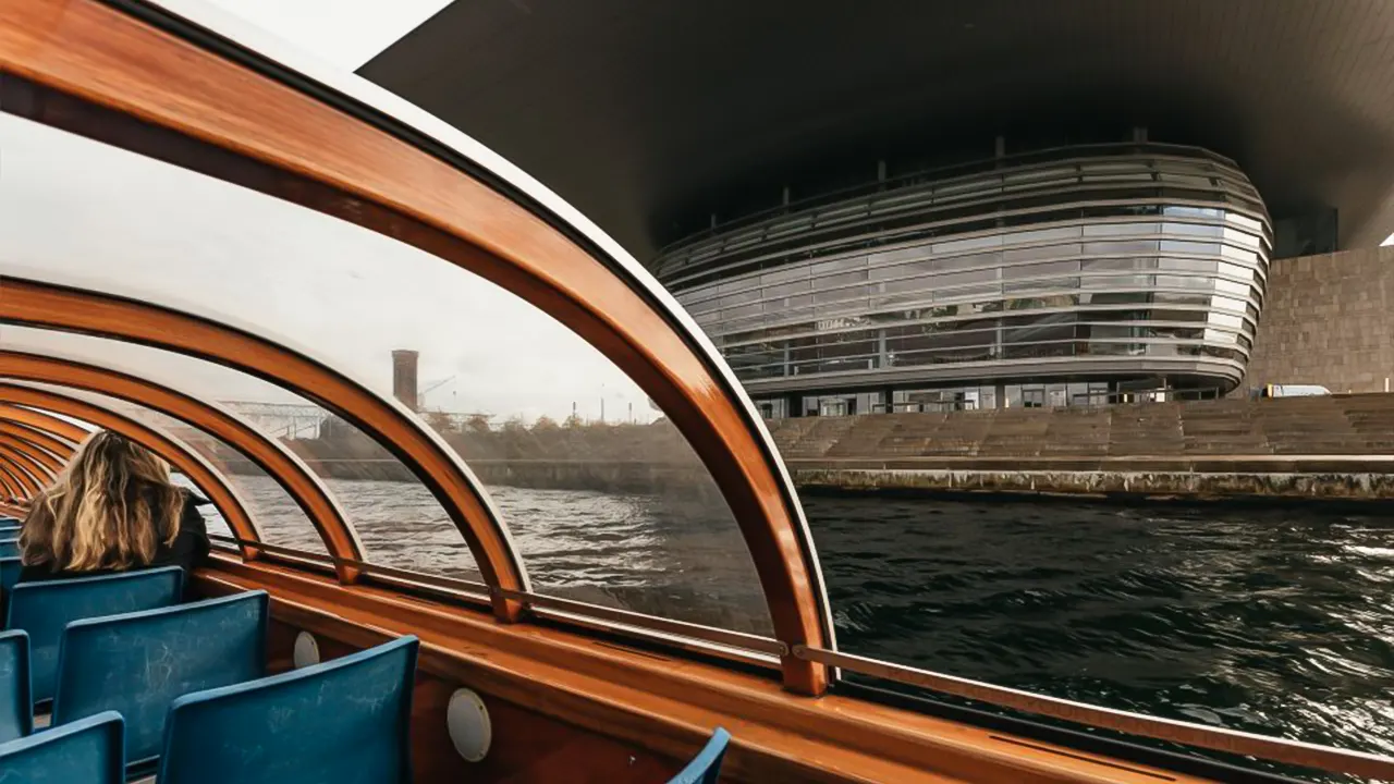 Canal Cruise from Nyhavn