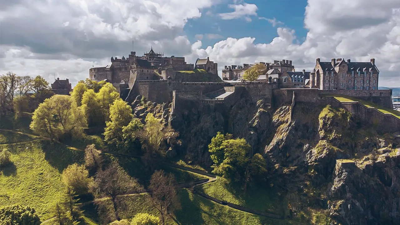 Edinburgh Castle and walking tour