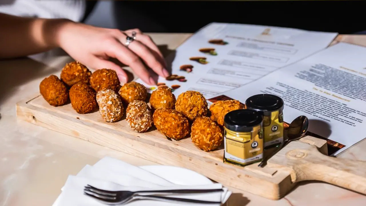 Dutch Bitterballen and Croquette Tasting