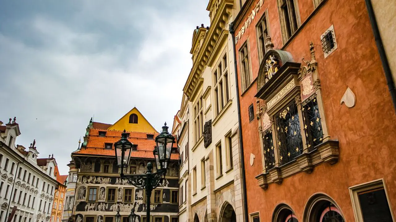 Walking Tour of Old Town & Prague Castle