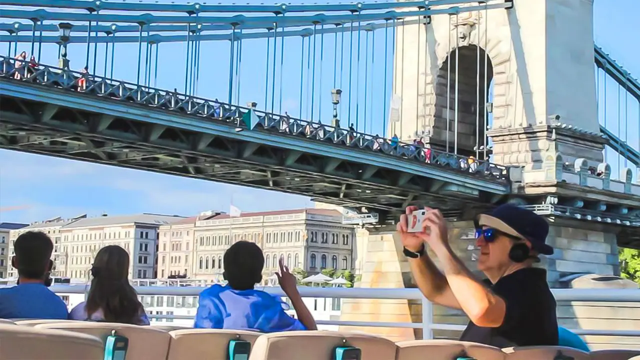 Daytime Sightseeing Boat Cruise