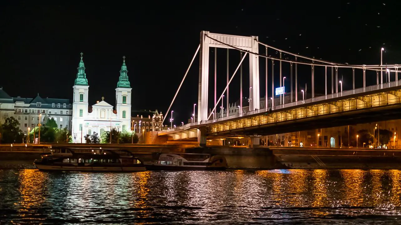 Candlelit Dinner River Cruise with Live Music