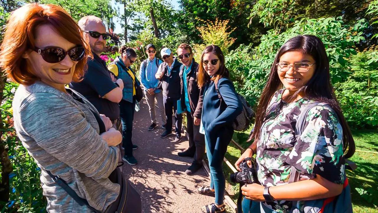 Day Trip to Monet's Garden in Giverny