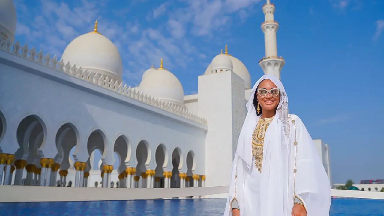 Abu Dhabi Premium Sightseeing Tour