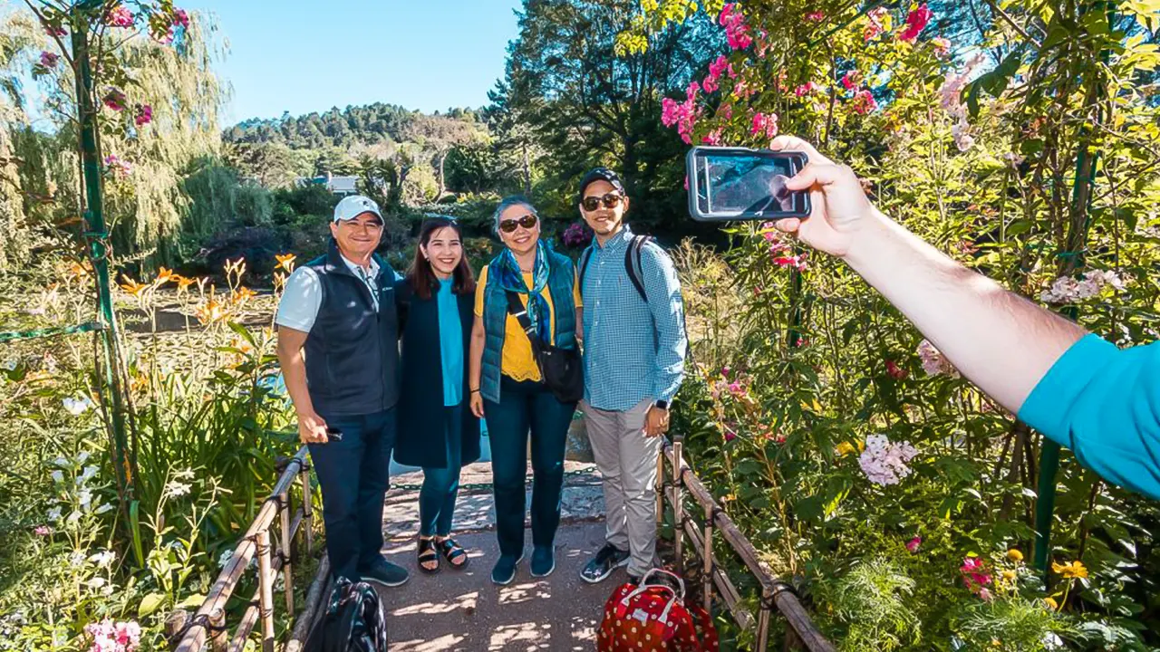 Day Trip to Monet's Garden in Giverny