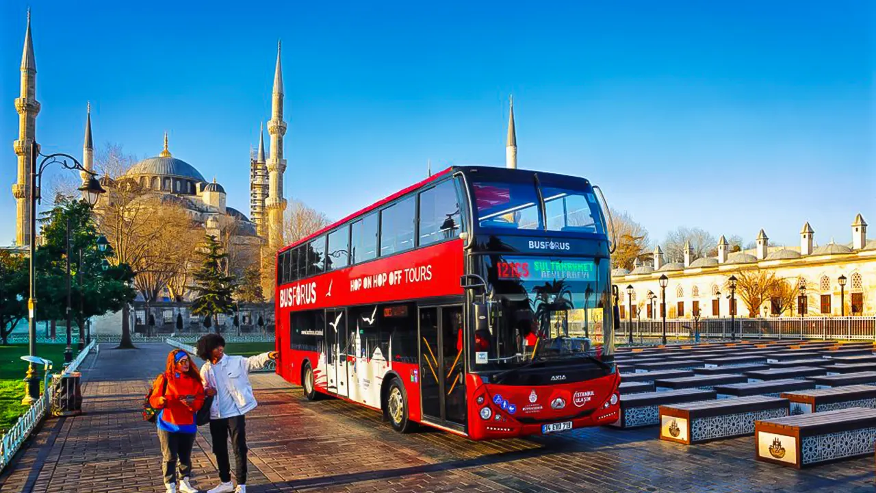 Hop-On-Hop-Off Bus Tour with Commentary