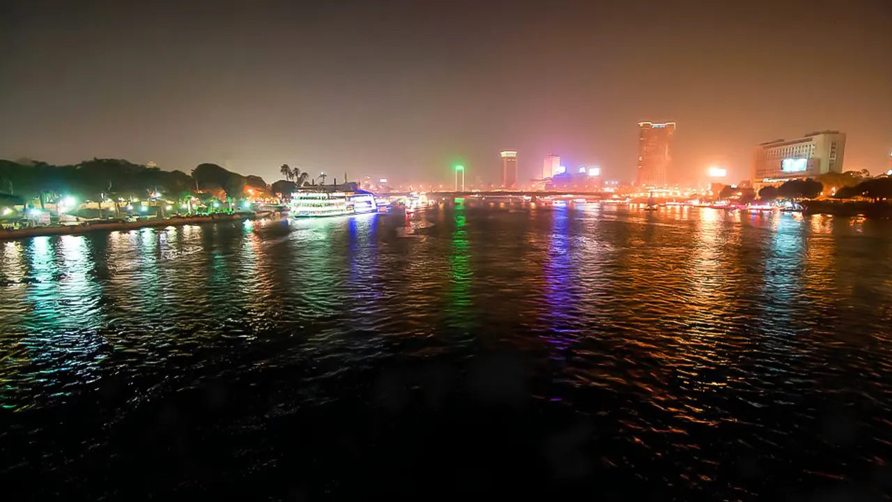 Dinner cruise on the Nile