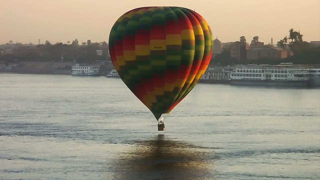 Air Balloon Ride over the Valley of the Kings