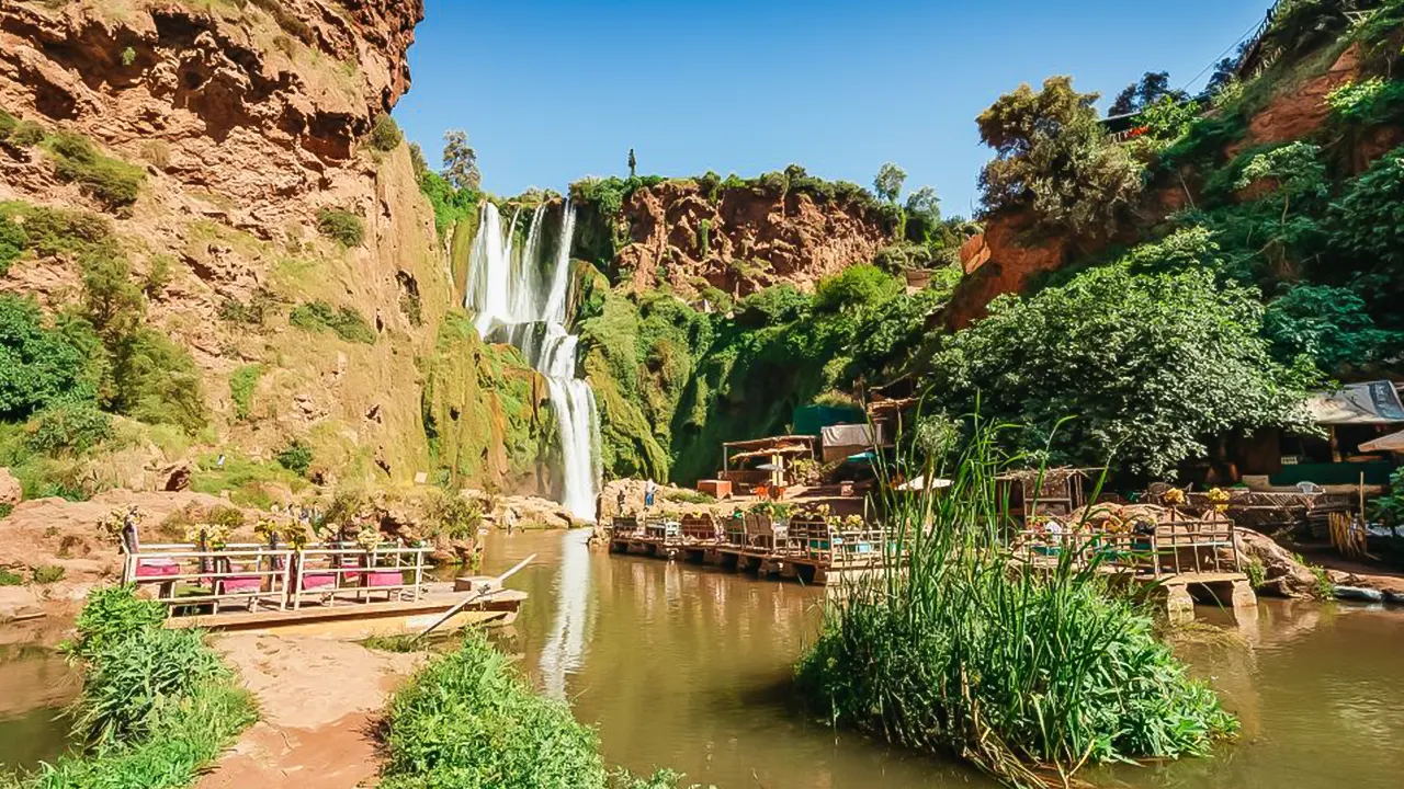 Boat trip at the uzud waterfalls