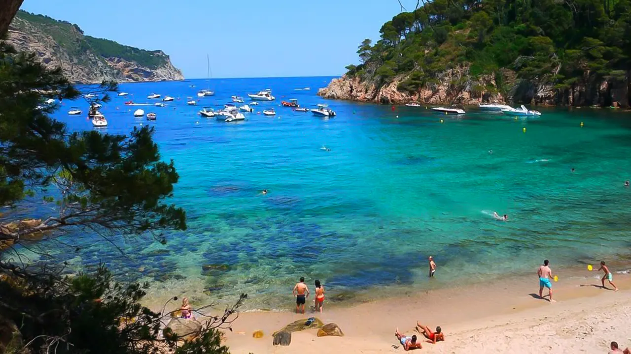 Girona and Costa Brava Full-Day Tour