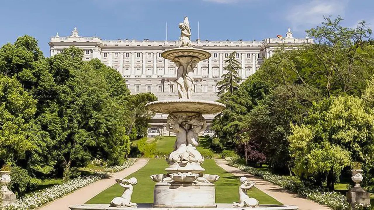 Memphis Tours | Royal Palace Fast-Access Admission Ticket - Madrid