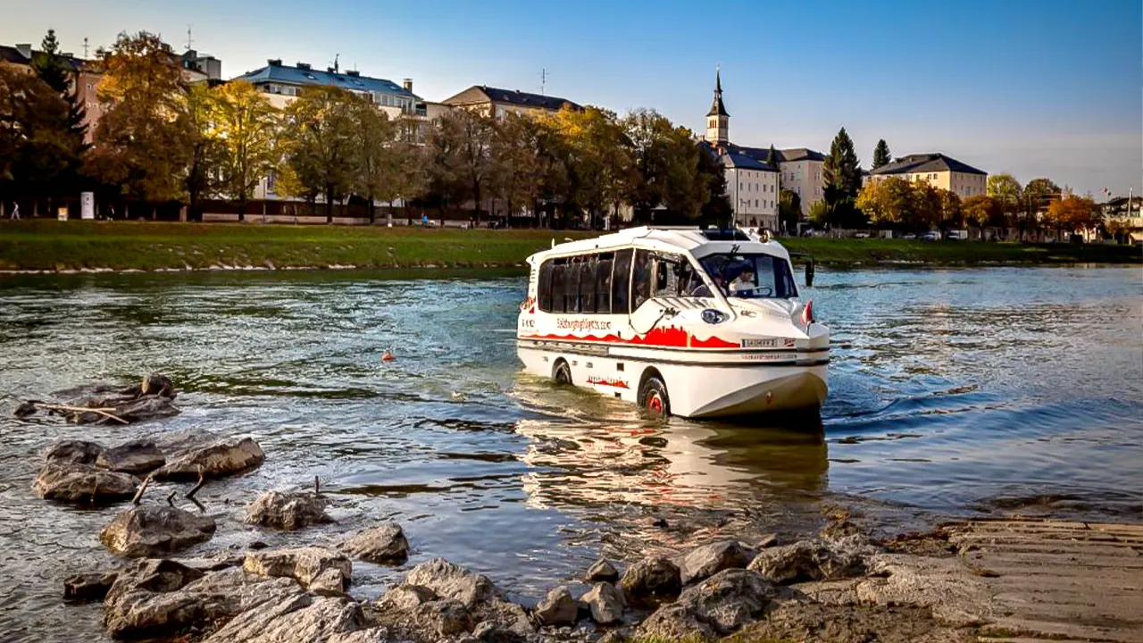 Amphibious Audio Guided Tour on Land and Water